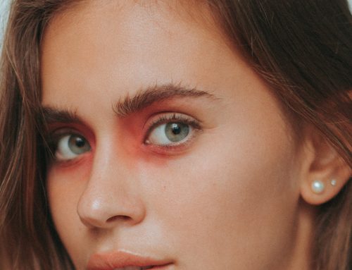 Diseño de cejas en Bellafemme